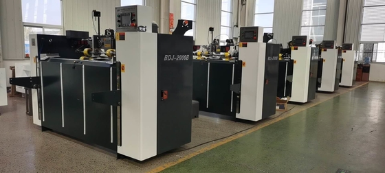 Semi Auto Double Servo Single Piece Stitching Machine Sterowanie PLC 2000 Model
