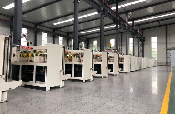 Dwuczęściowa półautomatyczna maszyna do szycia z czterema serwomechanizmami Sdj-2000d