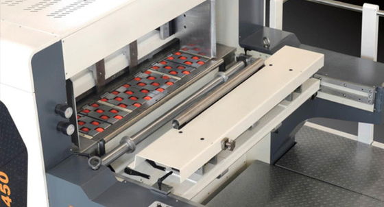 Automatyczna hydrauliczna maszyna do cięcia tektury falistej PLC