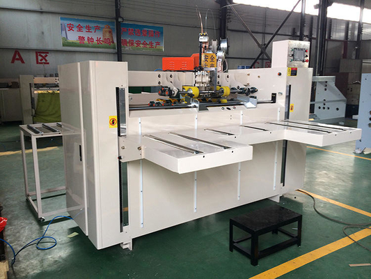 Mitsubishi Double Servo Automatyczna maszyna do szycia kartonów do produkcji pudełek papierowych