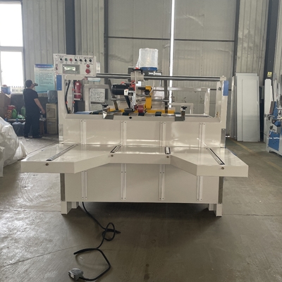 Maszyna do klejenia tektury falistej 2800 mm z minimalną grubością papieru 2 mm