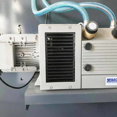Niestandardowa maszyna do laminowania tektury falistej 30KW
