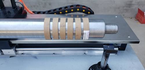 TZ100 Model Dwie głowy CNC Wielokrotne noże Maszyna do produkcji rur papierowych