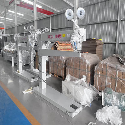 Karton o dużej pojemności Maksymalna prędkość gwoździ 250 gwoździ/min w przypadku produkcji na dużą skalę